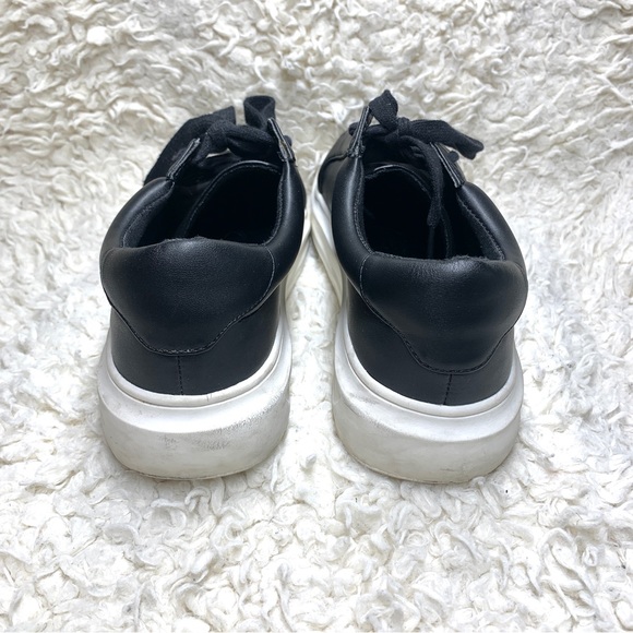 Oversized Platform Lace Up Chunky Low Top Sneakers - Picture 6 of 9